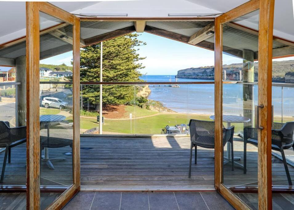 12 Rocks Beach View Loft Central Port Campbell Buitenkant foto