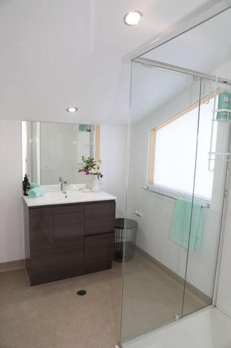 12 Rocks Beach View Loft Central Port Campbell Buitenkant foto